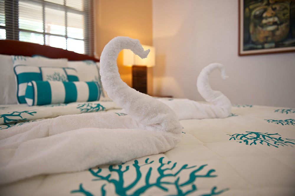 Blackbird Caye Resort Turneffe Atoll ภายนอก รูปภาพ