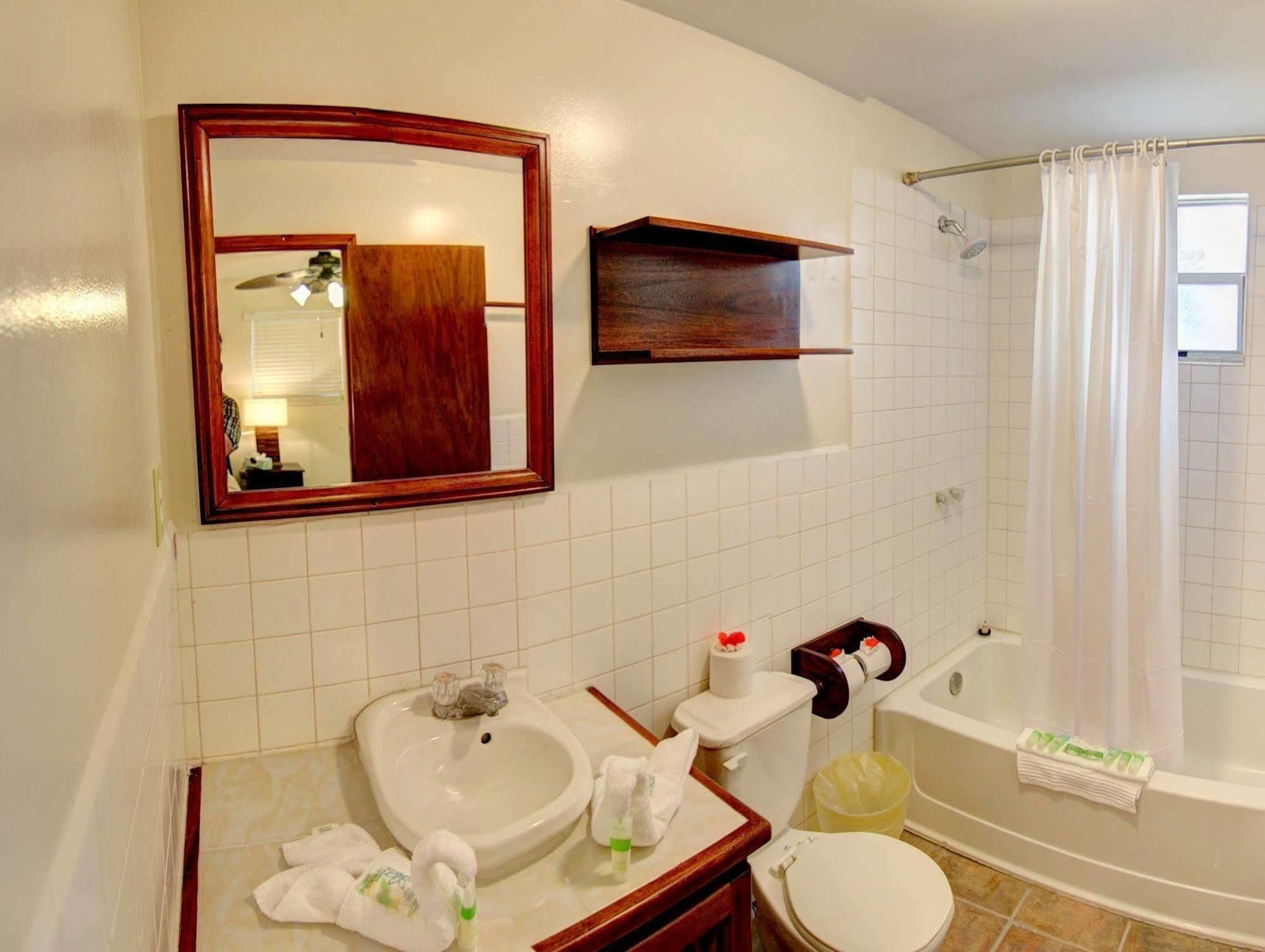 Blackbird Caye Resort Turneffe Atoll ภายนอก รูปภาพ